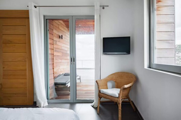 5 chambres, fer et planche à repasser, lit parapluie, Wi-Fi gratuit