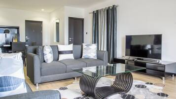 Presidential Suite, Balcony, City View | In-room safe, desk, laptop workspace, soundproofing