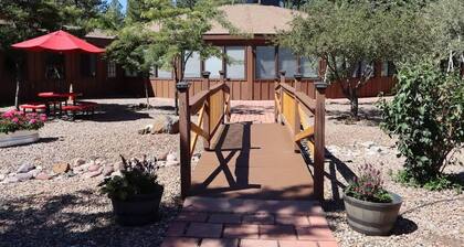 Pinetop’s Best 1BR Getaway