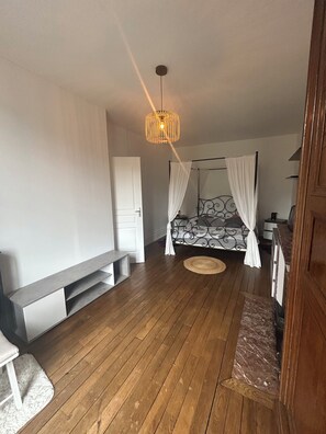 2 bedrooms, WiFi