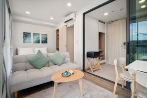 TV - Skypark Aurora,  Studio 1A Premium (Choeng Thale)