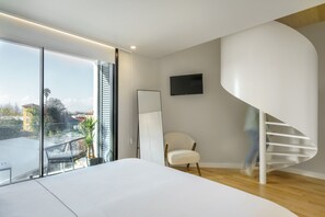 Apartment | 1 bedroom, iron/ironing board - Feel Porto Corporate Housing Boavista II (Porto)