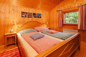 2 chambres, fer et planche Ă repasser, Wi-Fi, literie fournie