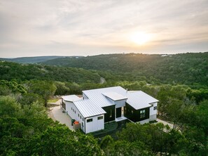 Exterior - Heated Pool & Hot Tub + Scenic Views | Family Fun! (Canyon Lake)