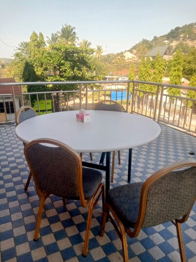 FAVOURED HOTEL