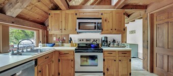 31663 Mill Creek Court (7)