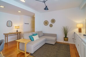 Apartment | Living room - Feel Porto Classic Apartment (Porto)