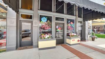 Apartment (0 Bedroom) | Interior