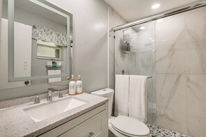 Interior - 3 Mi to Sawgrass Mills: Home w/ Lanai & Game Area (Sunrise)