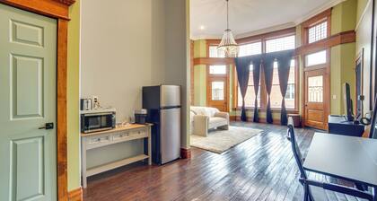 Walk to Restaurants & Breweries: Marshall Studio!