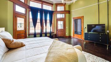 Apartment (0 Bedroom) | Interior