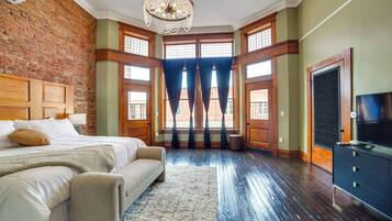 Apartment (0 Bedroom) | Interior