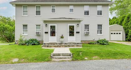 Walk to Downtown: Wakefield Haven Near Beaches