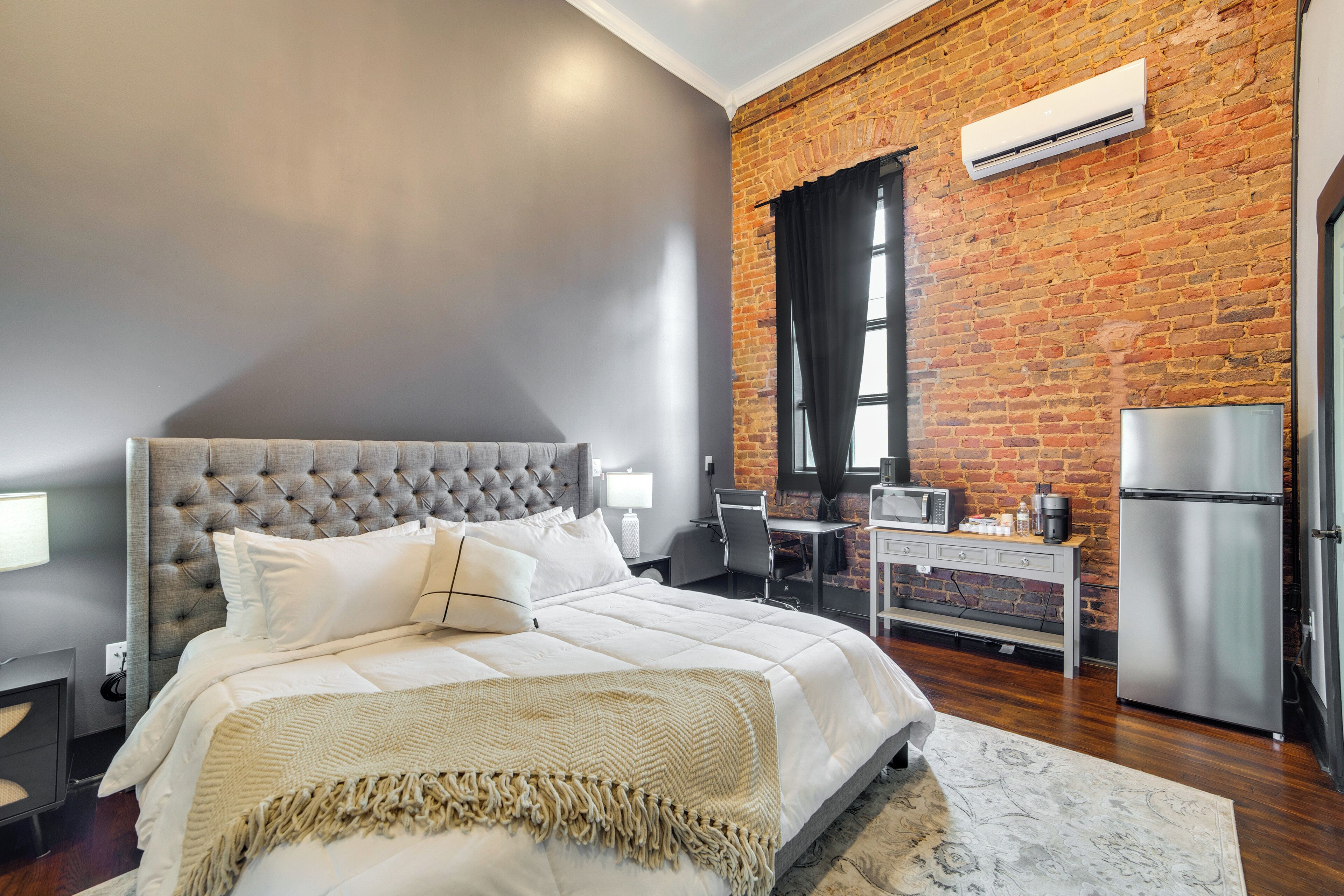 Apartment (0 Bedroom) | Interior