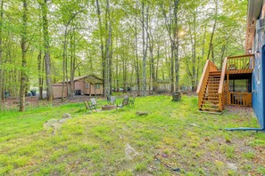 House (4 Bedrooms) | Interior - Game Room & Deck: Family Home in Tobyhanna! (Tobyhanna)