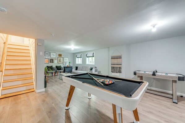 House (4 Bedrooms) | Interior