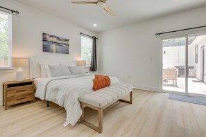 House (4 Bedrooms) | Interior - 1/2 Mi to Schlitterbahn Waterpark: Home w/ Patio! (New Braunfels)