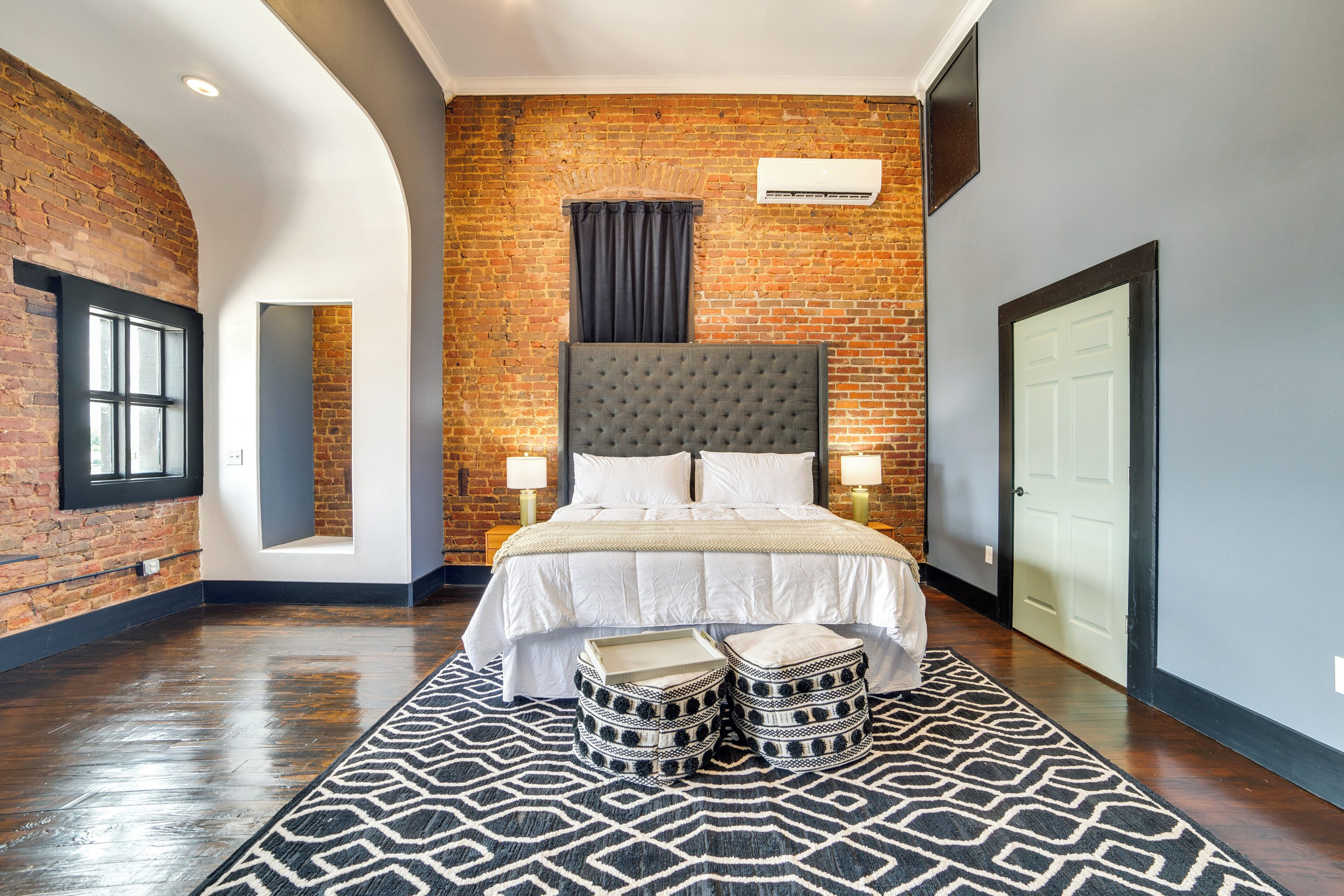 Apartment (0 Bedroom) | Interior