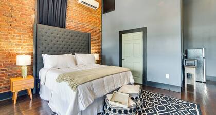 Historic Downtown Location: Marshall Studio Escape