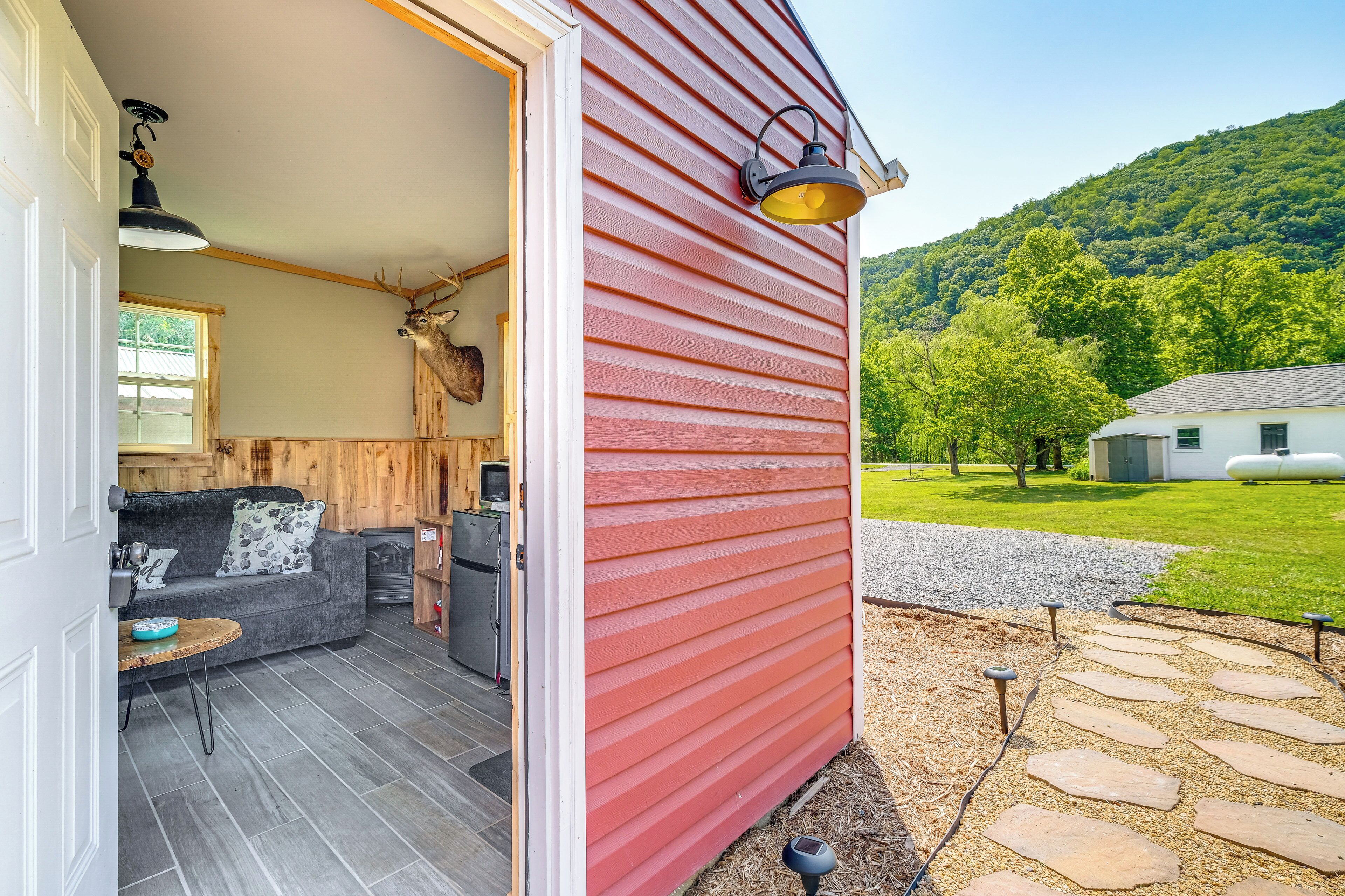 House (1 Bedroom) | Interior