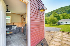 House (1 Bedroom) | Interior