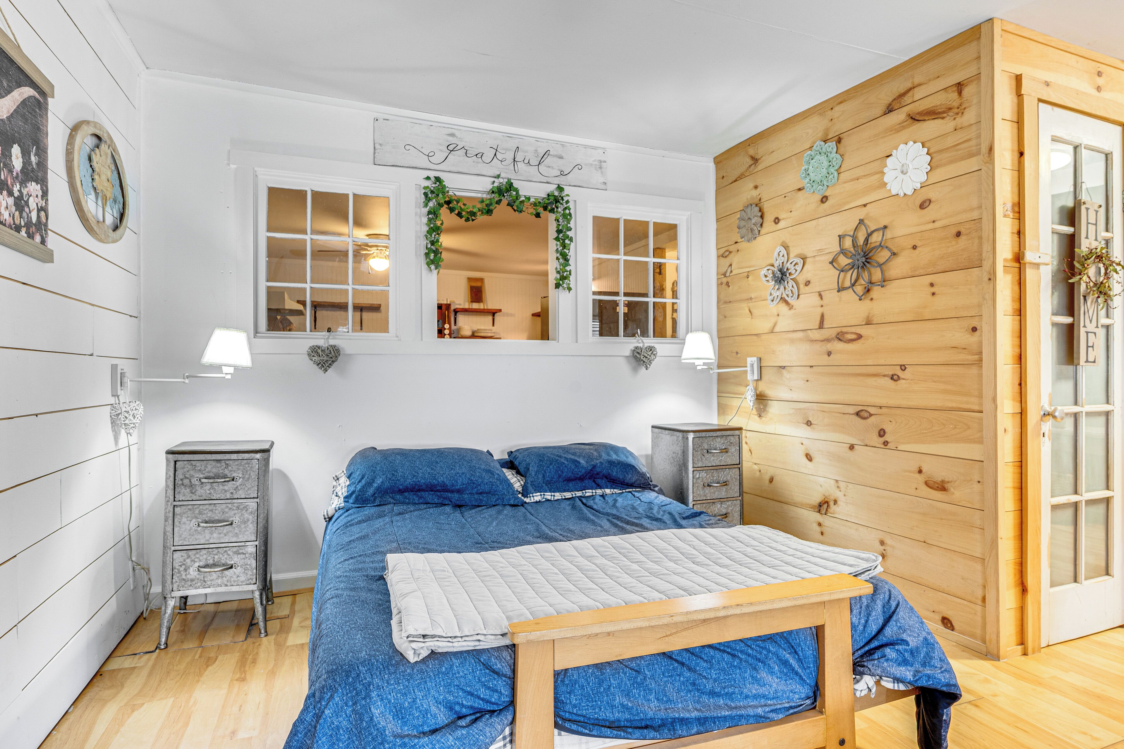 Apartment (0 Bedroom) | Interior