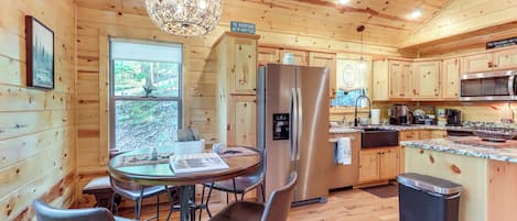 House (2 Bedrooms) | Interior