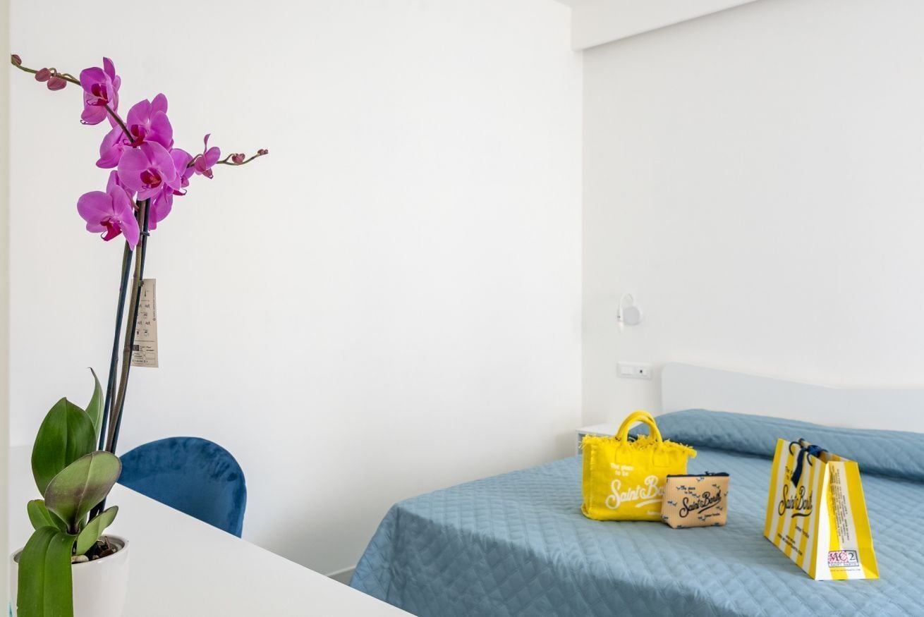 2 bedrooms, desk, free WiFi, bed sheets