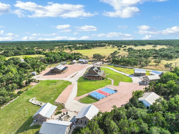 Exterior - Colorado Cabin Vibes + Firepit & Pickleball Fun (Wimberley)