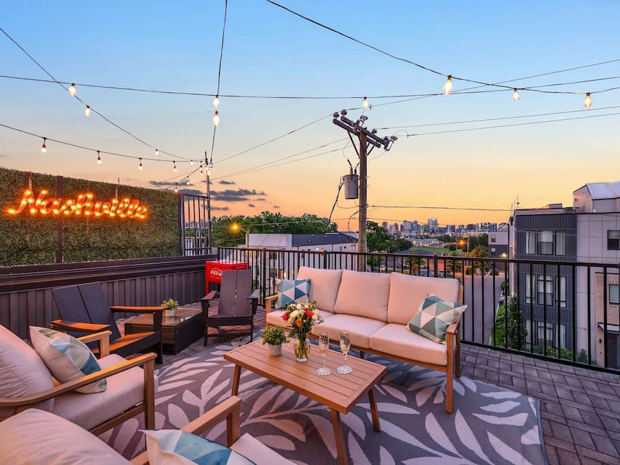 House | 4 bedrooms, desk, Internet