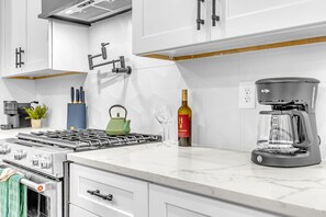 Ferienhaus | 4 Schlafzimmer, Schreibtisch, Internetzugang