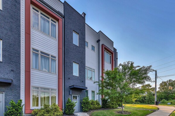 House | 4 bedrooms, Internet