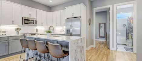 4 bedrooms, Internet