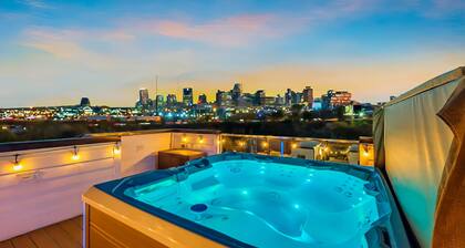 2 Hot Tubs Karaoke Game Room Downtown Nashville