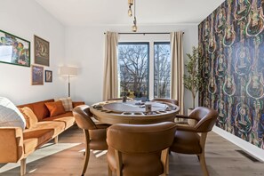 獨棟房屋 | 8 間臥室、網路服務