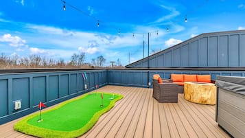 House | 8 bedrooms, Internet