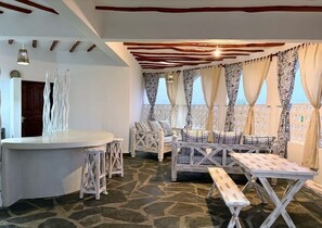 Interior - Stylish - 4BRM Vacation Rental- Pool- Self Catering (Malindi)