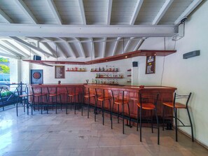 Bar (on property) - POPI STAR HOTEL (Gouvia)
