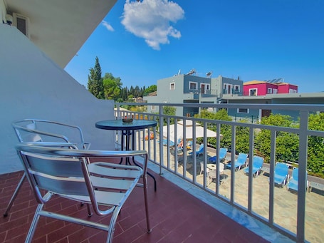 Standard Single Room, Balcony | Terrace/patio