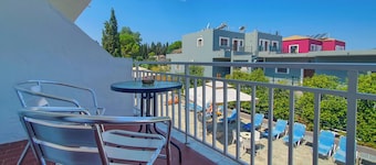 POPI STAR HOTEL