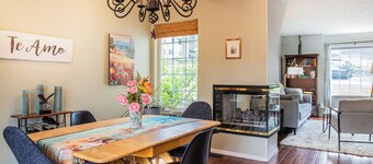 Charming family home with amazing views 10 minutes to downtown