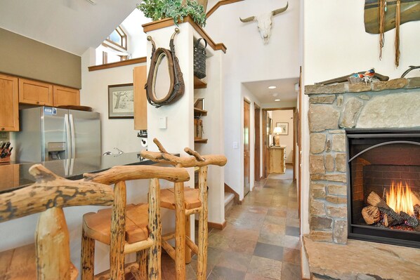 Interior - Los Pinos Off-Piste Retreat: Walk to Lift, Pool/Hot Tub (Breckenridge)