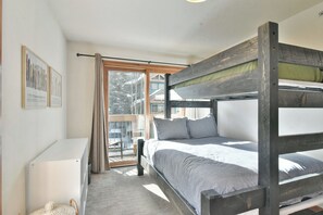 3 habitaciones, wifi gratis y ropa de cama 