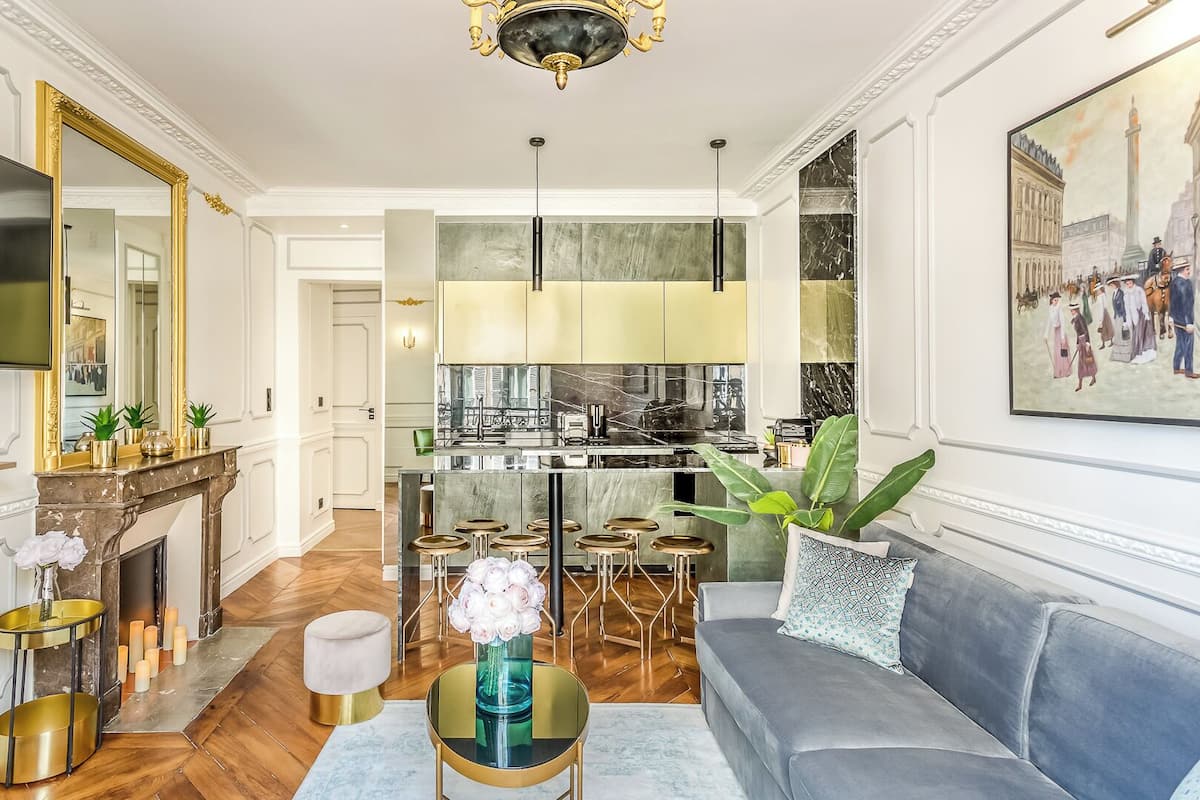 Apartment, City View | Living area
