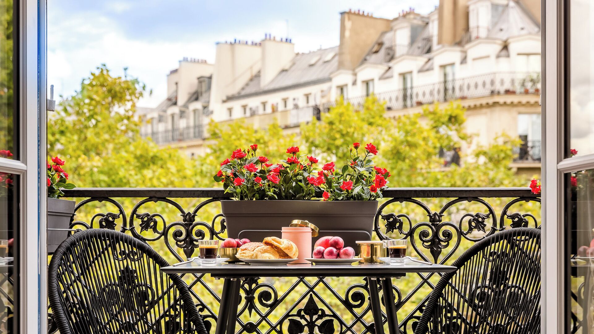 Apartamento, sacada, vista para a cidade | Sacada