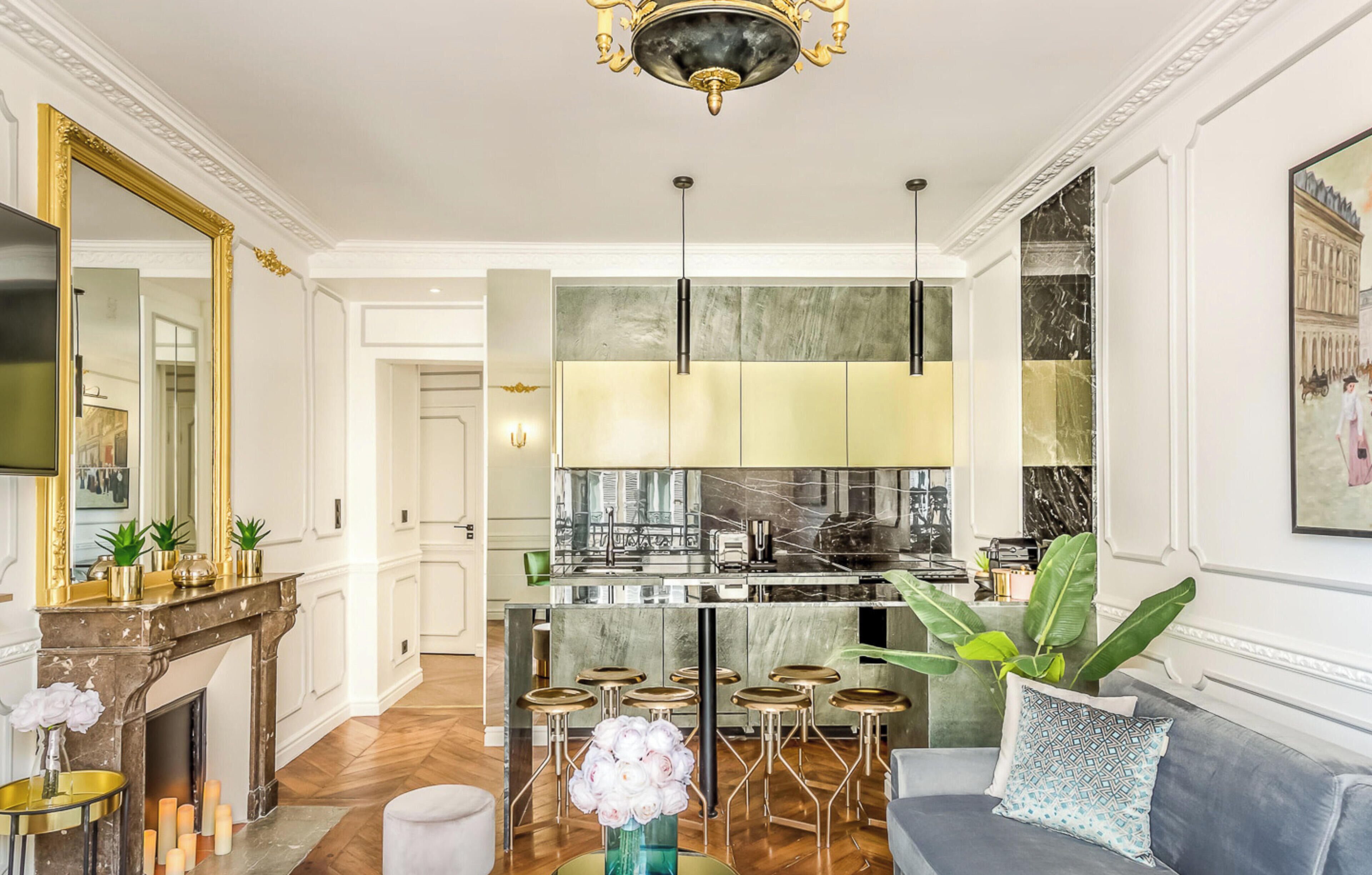 Leilighet, byutsikt | Oppholdsområde | Kontorer