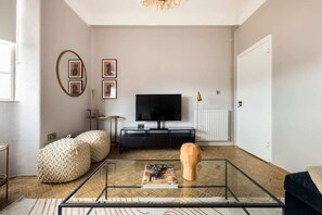 Tv, kontorer