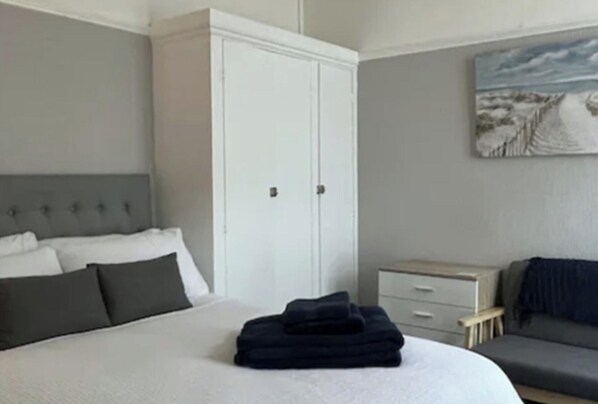 Apartment | 1 bedroom, iron/ironing board, free WiFi, bed sheets