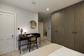 3 Schlafzimmer, Bügeleisen/Bügelbrett, WLAN, Bettwäsche