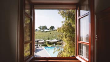 Chambre Double ou avec lits jumeaux, vue piscine